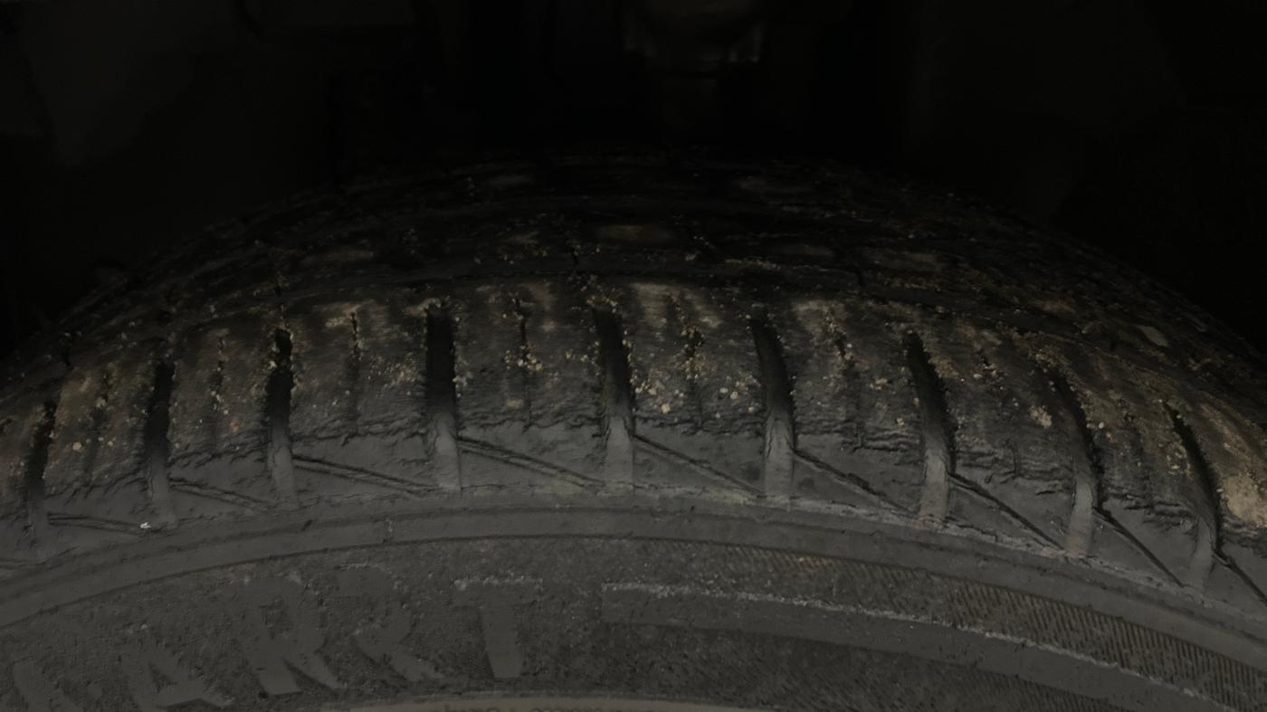 2019 Renault Kwid RXT 1.0 AMT (O), Petrol, Automatic, 18,389 km, Left Front Tyre Tread
