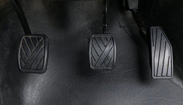 2019 Maruti XL6 ALPHA SHVS  MT, Petrol, Manual, 19,573 km, Pedals