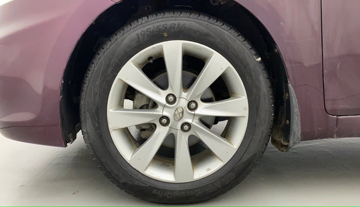 2012 Hyundai Verna FLUIDIC 1.6 VTVT SX, Petrol, Manual, 59,552 km, Left Front Wheel