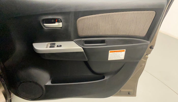 2013 Maruti Wagon R 1.0 LXI CNG, CNG, Manual, 59,303 km, Driver Side Door Panels Control