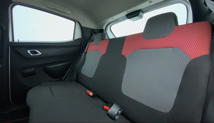 2019 Renault Kwid RXT 1.0 EASY-R AT OPTION, Petrol, Automatic, 23,174 km, Right Side Rear Door Cabin
