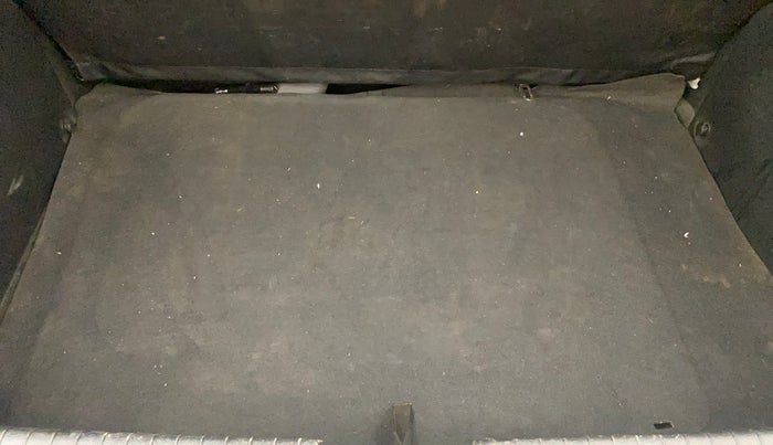 2015 Hyundai Elite i20 SPORTZ 1.2, Petrol, Manual, 66,605 km, Boot Inside