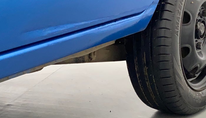 2015 Maruti Alto K10 VXI, Petrol, Manual, 46,998 km, Left running board - Minor scratches