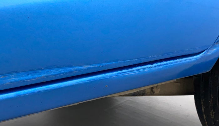 2015 Maruti Alto K10 VXI, Petrol, Manual, 46,998 km, Rear left door - Minor scratches