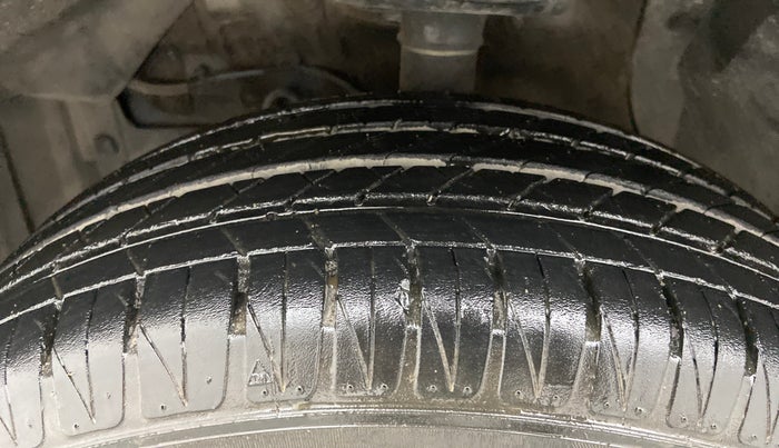 2022 Maruti Vitara Brezza ZXI PLUS AT SHVS, Petrol, Automatic, 7,475 km, Left Front Tyre Tread