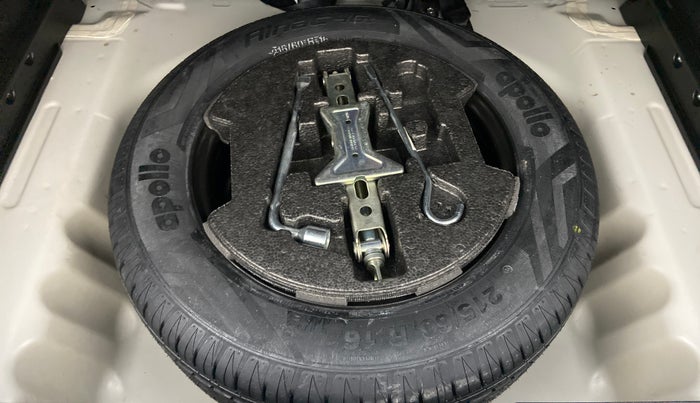2022 Maruti Vitara Brezza ZXI PLUS AT SHVS, Petrol, Automatic, 7,475 km, Spare Tyre