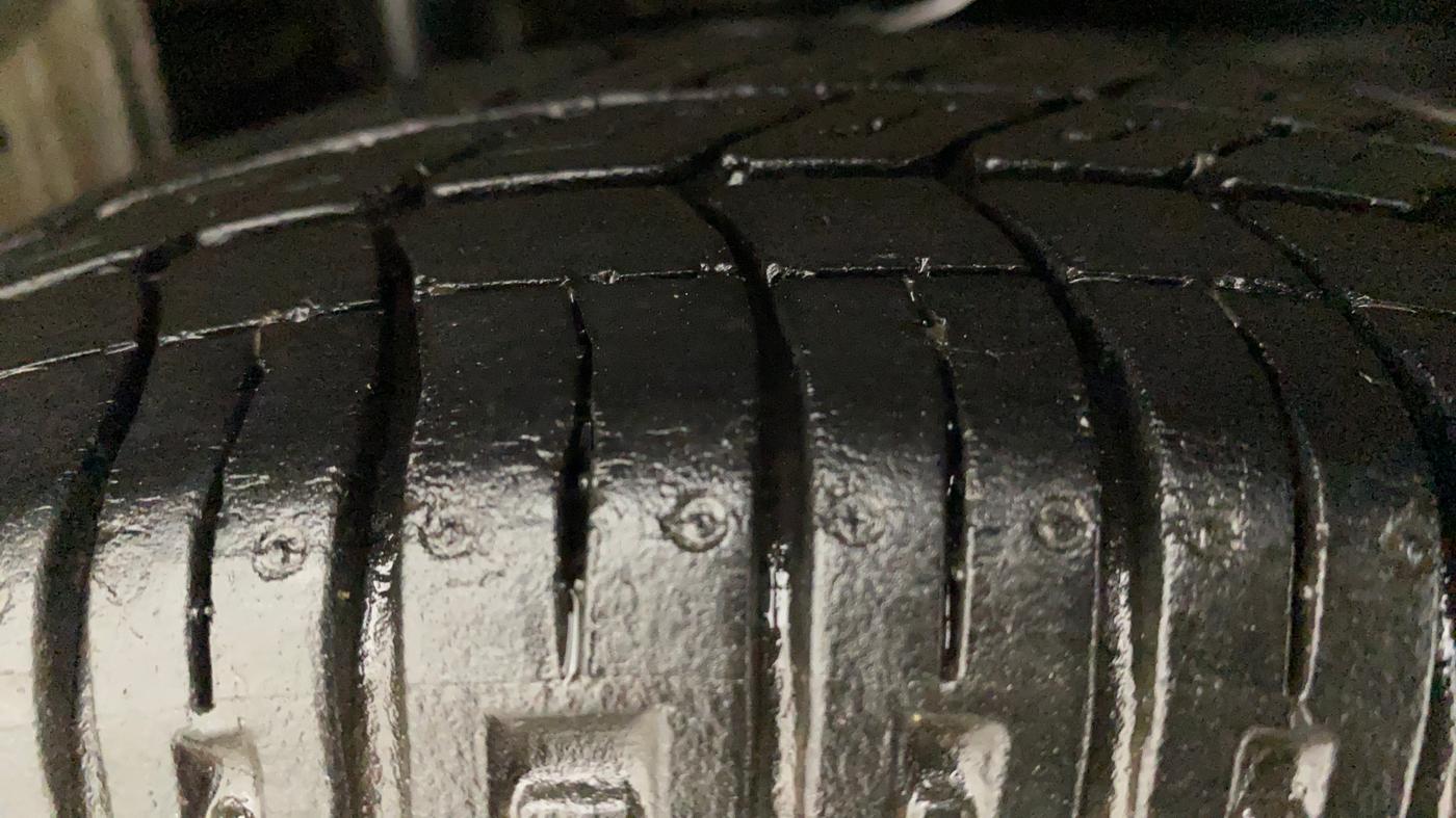 2016 Maruti Alto 800 LXI, Petrol, Manual, 38,409 km, Left Rear Tyre Tread