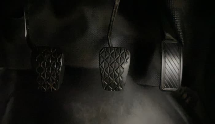 2019 Ford FREESTYLE TITANIUM 1.2 PETROL, Petrol, Manual, 1,05,881 km, Pedals