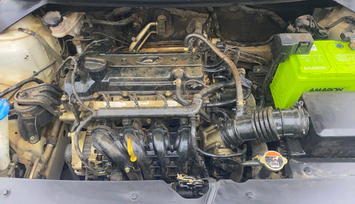 2015 Hyundai Elite i20 MAGNA 1.2, Petrol, Manual, 80,186 km, Engine View