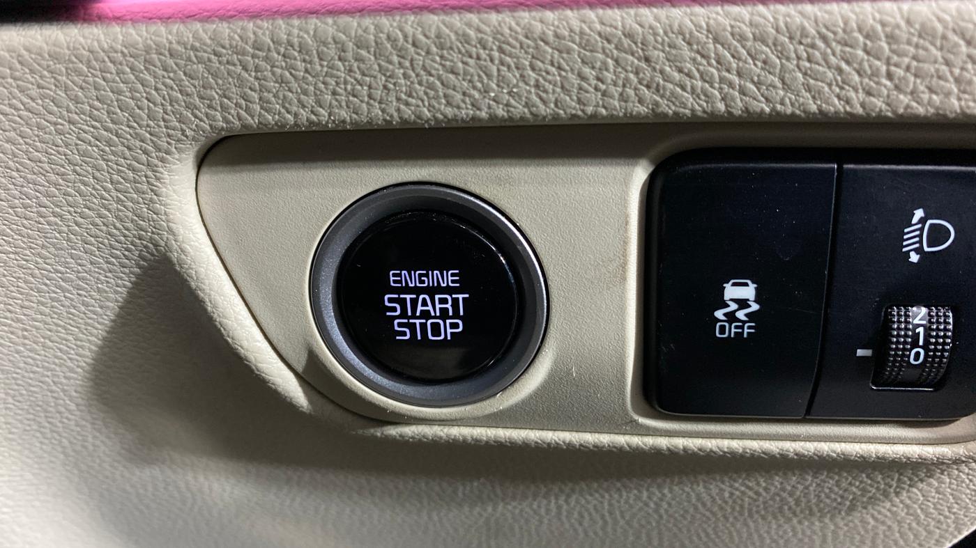 2022 KIA CARENS LUXURY PLUS 1.5 DIESEL AT 7 STR, Diesel, Automatic, 74,424 km, Keyless Start/ Stop Button