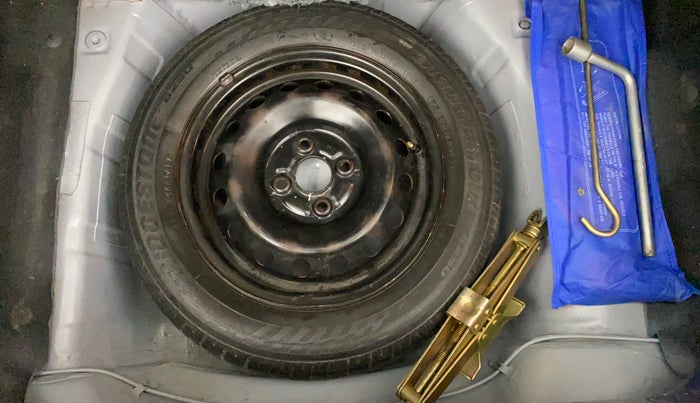 2017 Tata Tiago XZ PETROL, Petrol, Manual, 49,870 km, Spare Tyre