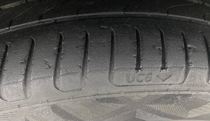 2018 Volkswagen Ameo HIGHLINE PLUS 1.5L AT 16 ALLOY, Diesel, Automatic, 86,059 km, Right Rear Tyre Tread