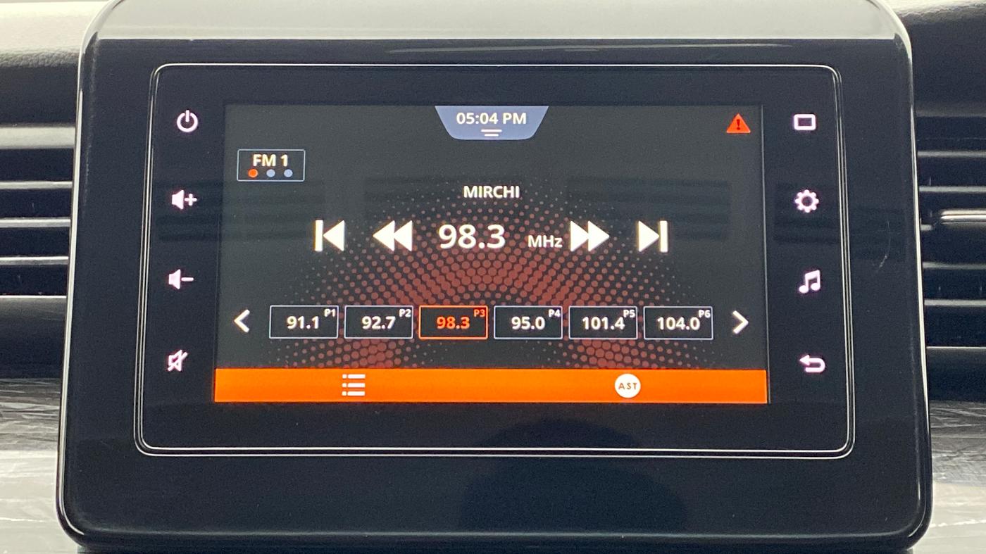 2021 Maruti XL6 ZETA AT, Petrol, Automatic, 25,488 km, Infotainment System