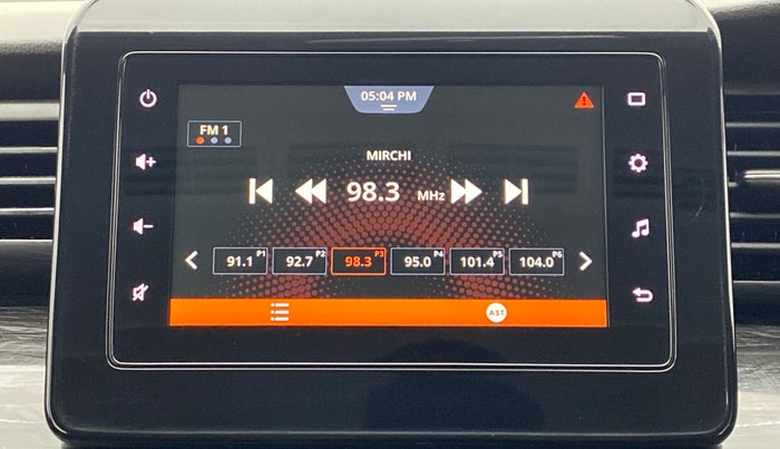 2021 Maruti XL6 ZETA AT, Petrol, Automatic, 25,488 km, Infotainment System