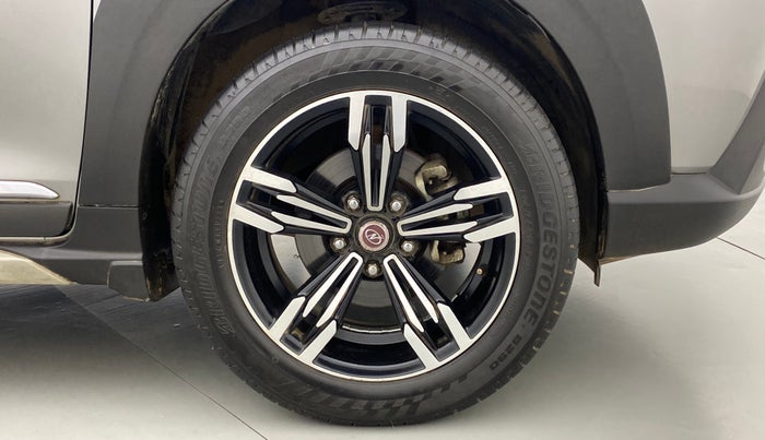 2021 Maruti XL6 ZETA AT, Petrol, Automatic, 25,488 km, Right Front Wheel