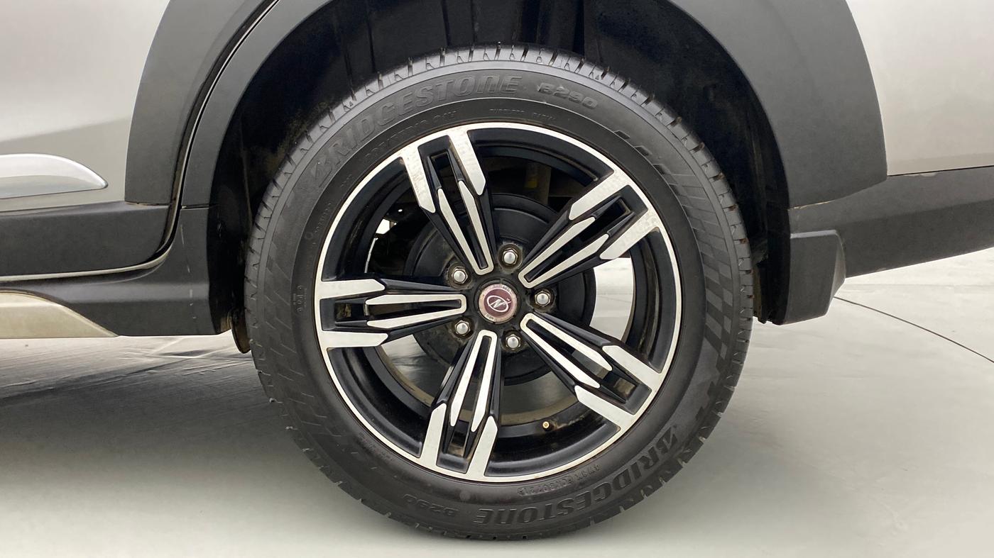 2021 Maruti XL6 ZETA AT, Petrol, Automatic, 25,488 km, Left Rear Wheel