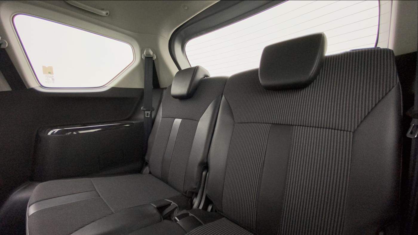 2021 Maruti XL6 ZETA AT, Petrol, Automatic, 25,488 km, Third Seat Row ( optional )