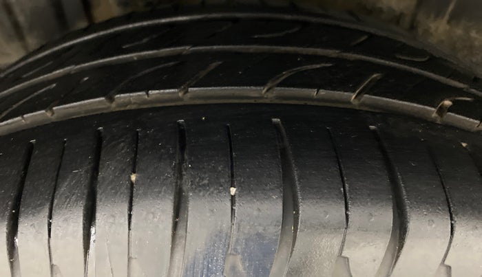 2021 Maruti XL6 ZETA AT, Petrol, Automatic, 25,488 km, Right Rear Tyre Tread