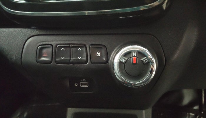 2018 Renault Kwid RXT 1.0 AMT, Petrol, Automatic, 34,519 km, Gear Lever