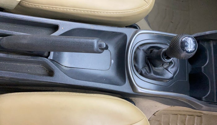 2014 Honda City 1.5L I-VTEC S MT, Petrol, Manual, 78,165 km, Gear Lever