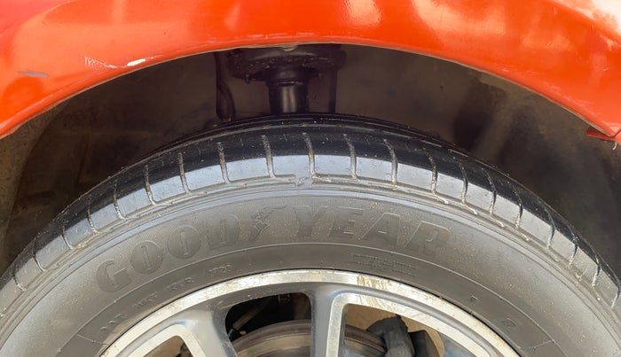 2017 Ford Ecosport TITANIUM 1.5L DIESEL, Diesel, Manual, 96,983 km, Right Front Tyre Tread