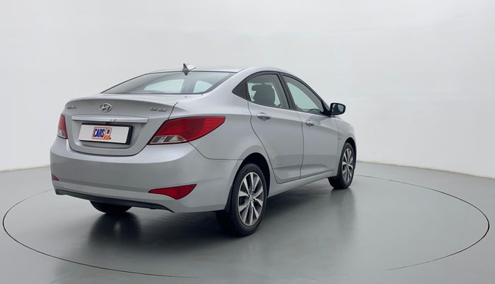 2017 Hyundai Verna FLUIDIC 1.6 SX VTVT, Petrol, Manual, 43,152 km, Right Back Diagonal