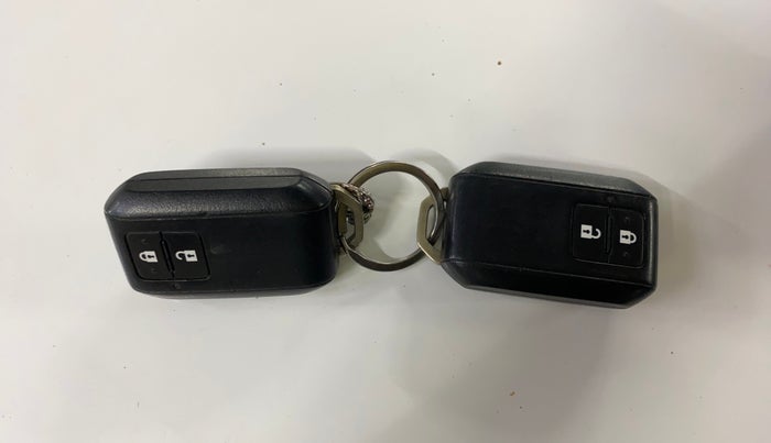 2021 Maruti XL6 ALPHA AT, Petrol, Automatic, 55,022 km, Key Close Up