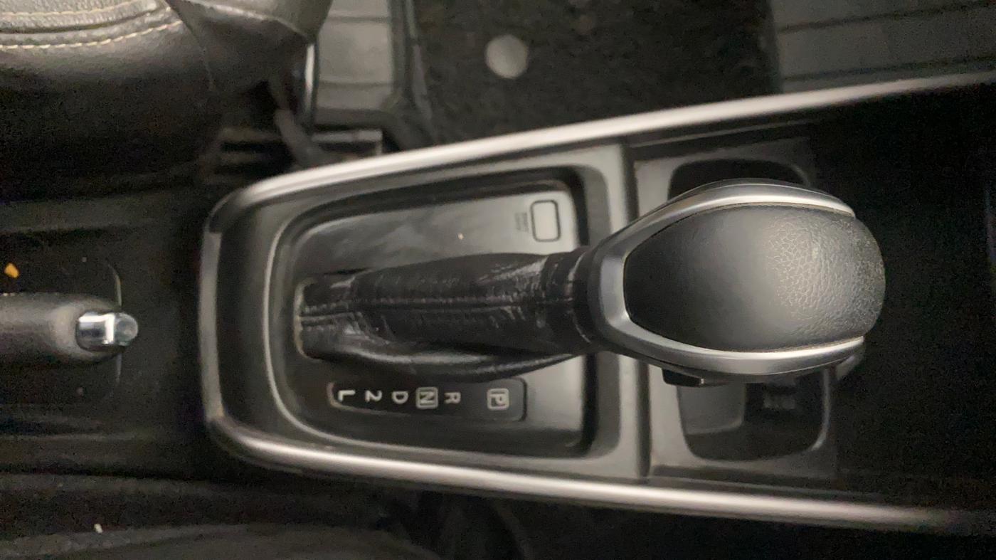 2021 Maruti XL6 ALPHA AT, Petrol, Automatic, 55,022 km, Gear Lever