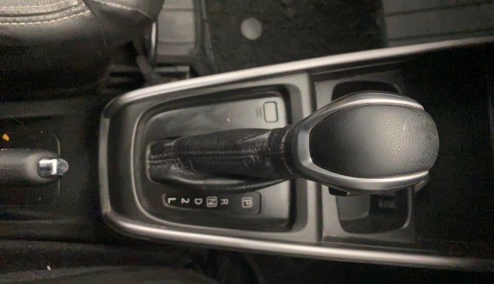 2021 Maruti XL6 ALPHA AT, Petrol, Automatic, 55,022 km, Gear Lever