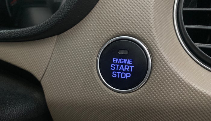 2016 Hyundai Grand i10 ASTA (O) 1.2 KAPPA VTVT, Petrol, Manual, 33,518 km, Keyless Start/ Stop Button