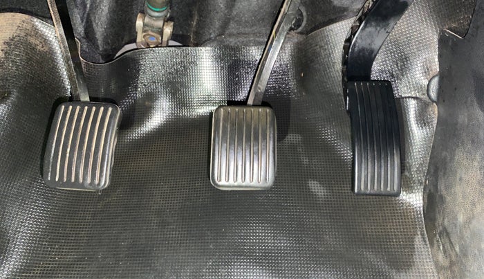 2016 Hyundai Grand i10 ASTA (O) 1.2 KAPPA VTVT, Petrol, Manual, 33,518 km, Pedals