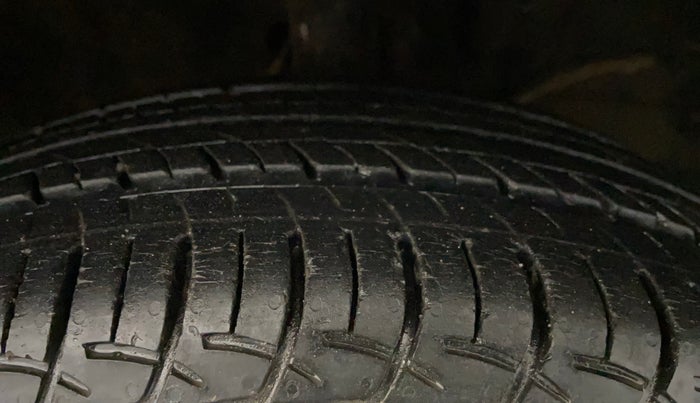 2018 Maruti Baleno SIGMA PETROL 1.2, Petrol, Manual, 55,285 km, Right Front Tyre Tread