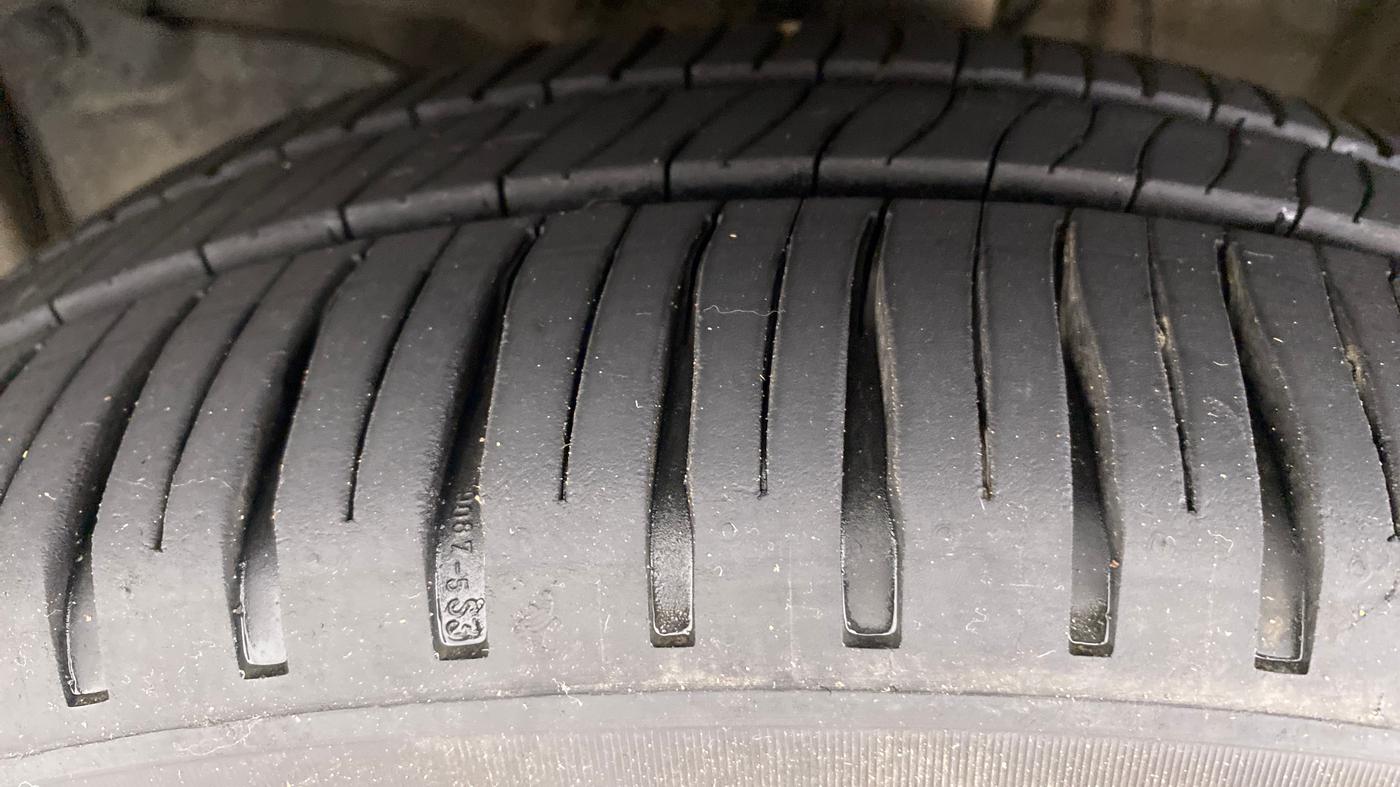 2016 Honda City VX (O) PETROL, Petrol, Manual, 52,882 km, Left Front Tyre Tread