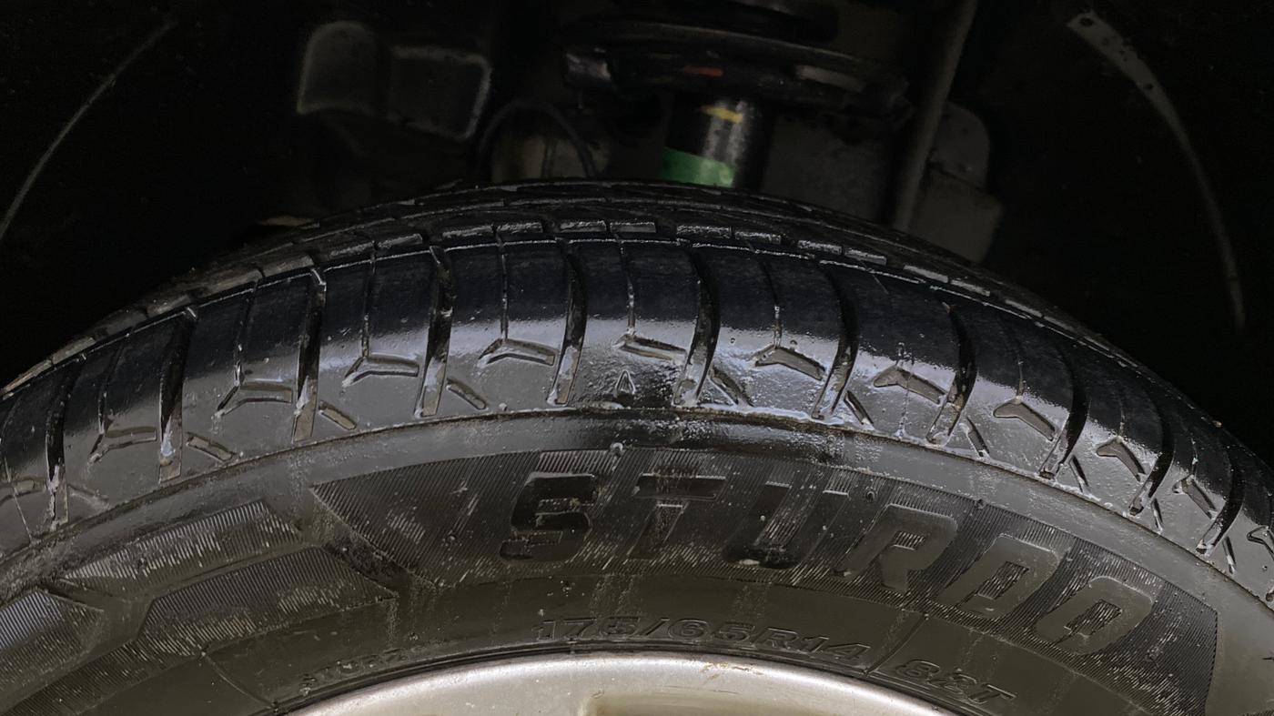 2017 Tata Tiago XZ PETROL, Petrol, Manual, 60,691 km, Left Front Tyre Tread