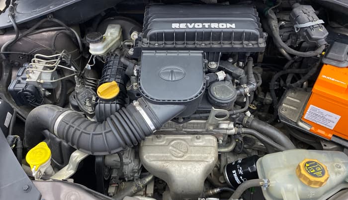 2018 Tata Tiago XZ PETROL, Petrol, Manual, 39,749 km, Engine View - Right