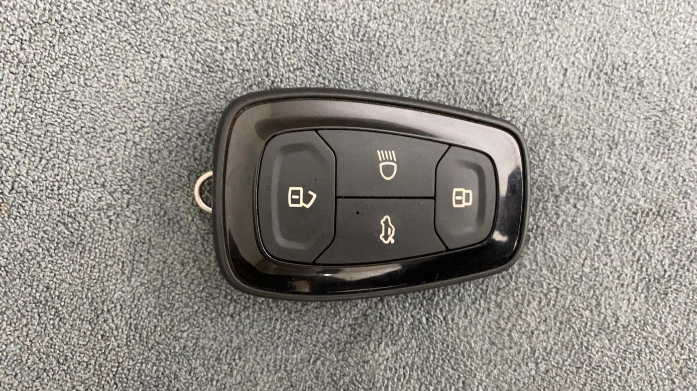 2022 Tata NEXON XZ PLUS (HS) PETROL DARK EDITION, Petrol, Manual, 24,088 km, Key Close Up