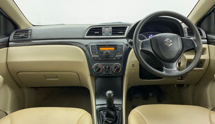 2017 Maruti Ciaz SIGMA 1.4 VVT, Petrol, Manual, 69,680 km, Dashboard