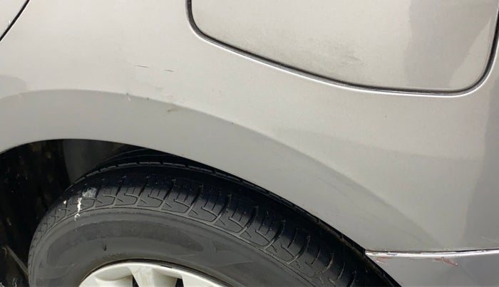 2017 Maruti Ciaz SIGMA 1.4 VVT, Petrol, Manual, 69,680 km, Left quarter panel - Slightly dented