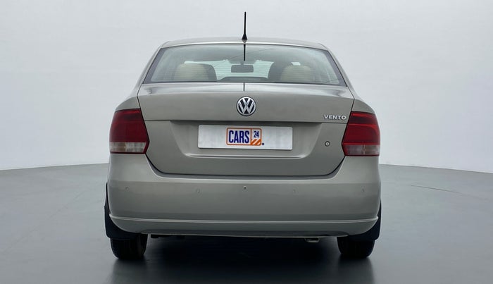 2014 Volkswagen Vento COMFORTLINE PETROL, Petrol, Manual, 77,401 km, Back/Rear View