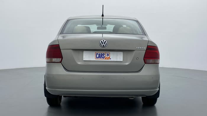 2014 Volkswagen Vento COMFORTLINE PETROL, Petrol, Manual, 77,401 km, Back/Rear View