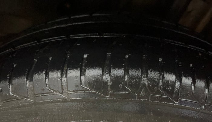 2017 Tata Tiago XZ PETROL, Petrol, Manual, 35,202 km, Left Rear Tyre Tread