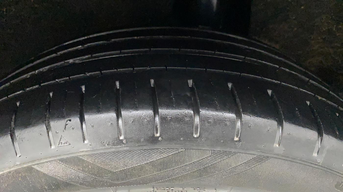 2016 Maruti Baleno ALPHA PETROL 1.2, Petrol, Manual, 21,461 km, Left Rear Tyre Tread