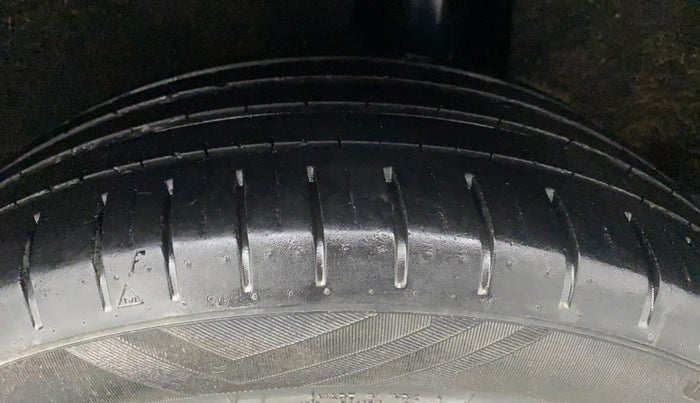 2016 Maruti Baleno ALPHA PETROL 1.2, Petrol, Manual, 21,461 km, Left Rear Tyre Tread