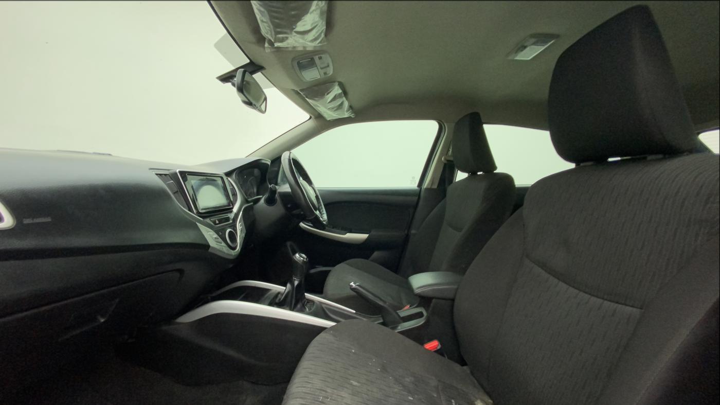 2016 Maruti Baleno ALPHA PETROL 1.2, Petrol, Manual, 21,461 km, Right Side Front Door Cabin