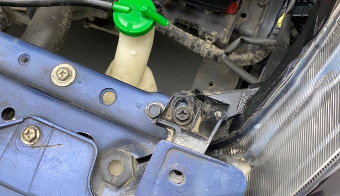 2016 Maruti Baleno ALPHA PETROL 1.2, Petrol, Manual, 21,461 km, Left headlight - Clamp has minor damage