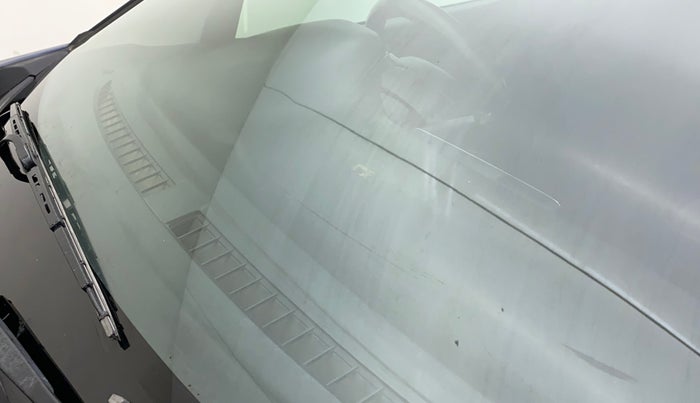 2016 Maruti Baleno ALPHA PETROL 1.2, Petrol, Manual, 21,461 km, Front windshield - Minor spot on windshield