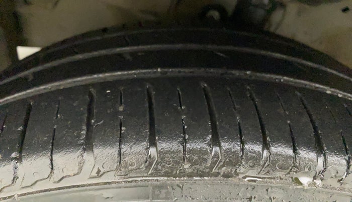 2018 Honda City 1.5L I-VTE V CVT, Petrol, Automatic, 61,775 km, Left Front Tyre Tread