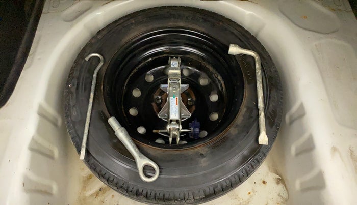 2017 Maruti Dzire VXI AMT, Petrol, Automatic, 73,089 km, Spare Tyre