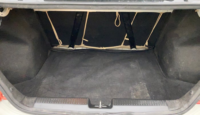 2017 Maruti Dzire VXI AMT, Petrol, Automatic, 73,089 km, Boot Inside