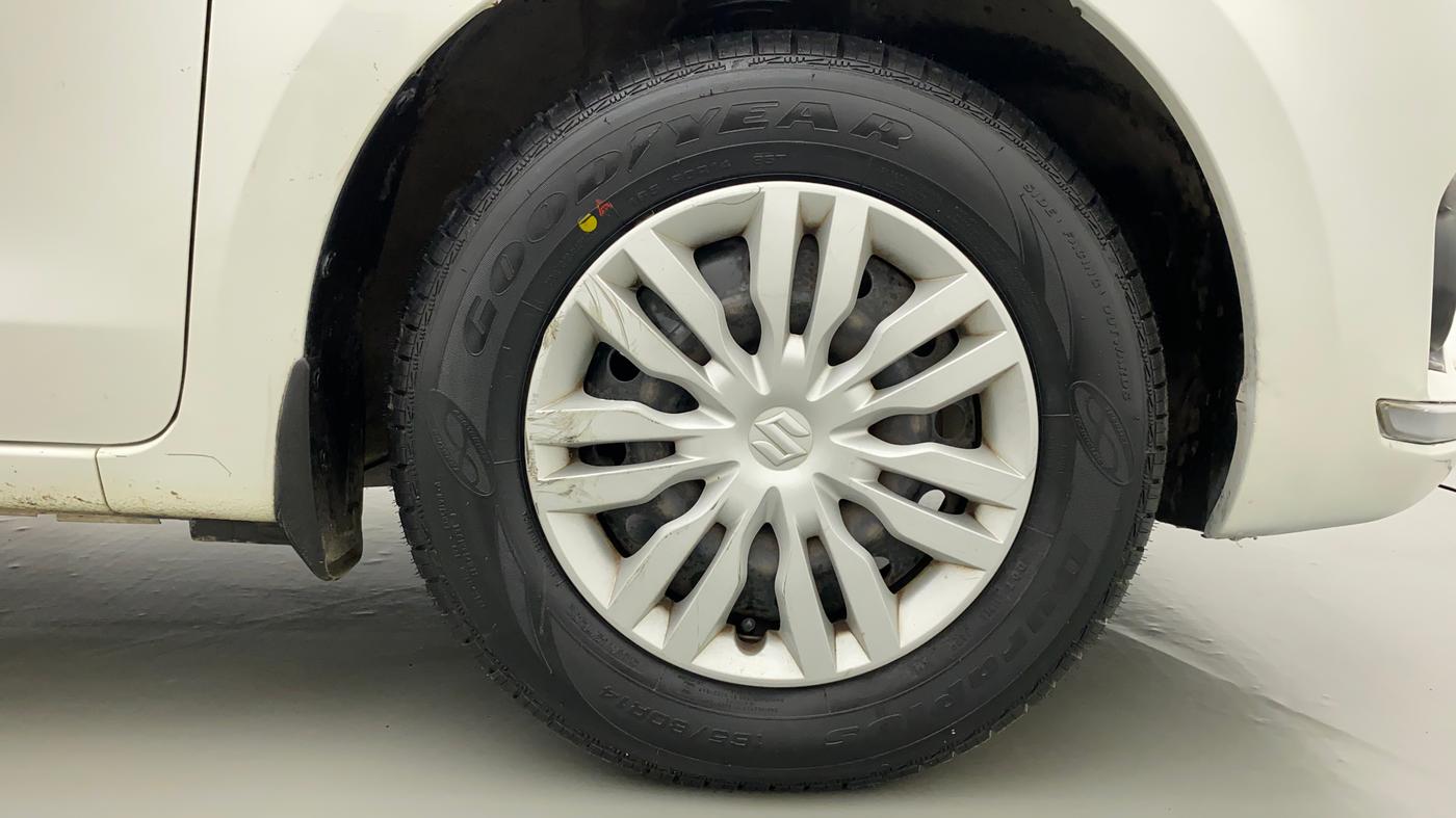 2017 Maruti Dzire VXI AMT, Petrol, Automatic, 73,089 km, Right Front Wheel